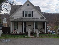 Pre-foreclosure in  Ponderosa Ln Nw Mount Savage, MD 21545