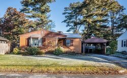 Pre-foreclosure in  Pershing Ave Acushnet, MA 02743