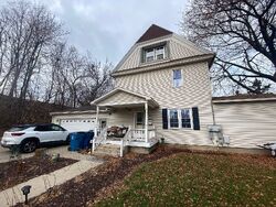Pre-foreclosure in  W 2nd St Dixon, IL 61021