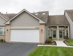 Pre-foreclosure in  Tamahawk Ln Naperville, IL 60564