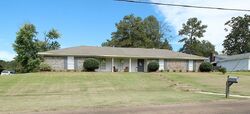  Crossgates Dr, Brandon MS