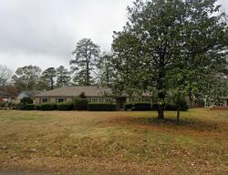 Pre-foreclosure in  Lake Dockery Dr Byram, MS 39272