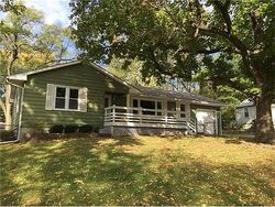 Pre-foreclosure in  N Titus Ave Excelsior Springs, MO 64024