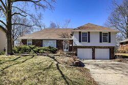 Pre-foreclosure in  N Euclid Ave Kansas City, MO 64118