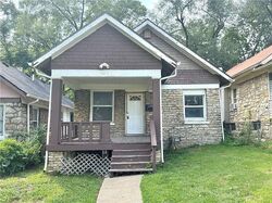 Pre-foreclosure in  Olive St Kansas City, MO 64130
