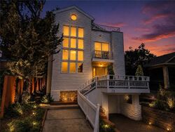Pre-foreclosure in  Holly St Kansas City, MO 64112