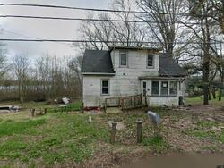 Pre-foreclosure in  Glenwood Dr Walkerton, IN 46574