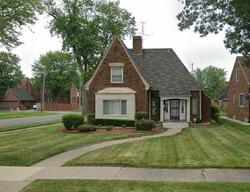 Pre-foreclosure in  Taft St Gary, IN 46404