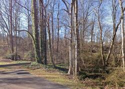Pre-foreclosure in  Lancaster Dr Statesville, NC 28625