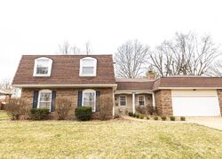 Pre-foreclosure in  Meadowlark Dr O Fallon, IL 62269
