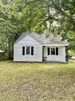 Pre-foreclosure in  Denby St Sw Wilson, NC 27893