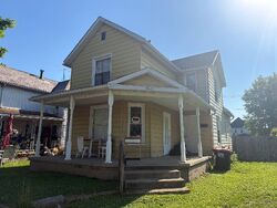 Pre-foreclosure in  Prior Ave Newark, OH 43055