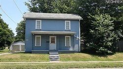 Pre-foreclosure in  S Market St East Palestine, OH 44413