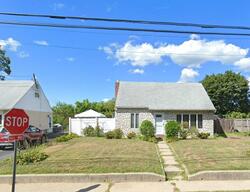Pre-foreclosure in  Parkway Blvd Wyandanch, NY 11798