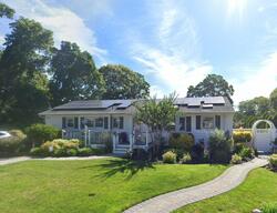 Pre-foreclosure in  Arlington Rd Ronkonkoma, NY 11779