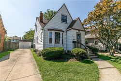 Pre-foreclosure in  Truax Ave Cleveland, OH 44111