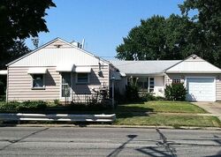 Pre-foreclosure in  W 146th St Cleveland, OH 44135