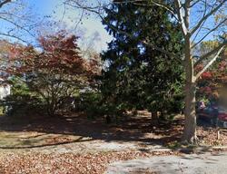 Pre-foreclosure in  Sequoia Dr Coram, NY 11727