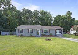 Pre-foreclosure in  Duke Ct Jacksonville, NC 28546