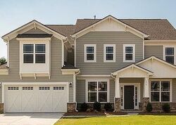 Pre-foreclosure in  Eagles Landing Dr Mooresville, NC 28117