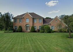 Pre-foreclosure in  Thresher Ct Lititz, PA 17543