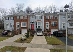 Pre-foreclosure in  Meadow Gap Dr Monroeville, PA 15146