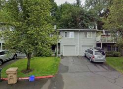 Pre-foreclosure in  Botticelli St Lake Oswego, OR 97035