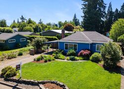 Pre-foreclosure in  N Juniper St Canby, OR 97013