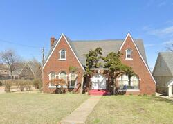 Pre-foreclosure in  NE 20TH ST Oklahoma City, OK 73105