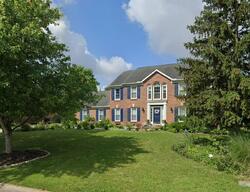 Pre-foreclosure in  Windsor Park Dr Maineville, OH 45039