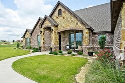 Pre-foreclosure in  Greathouse Rd Waxahachie, TX 75167