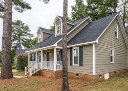 Pre-foreclosure in  Braewick Rd Columbia, SC 29212