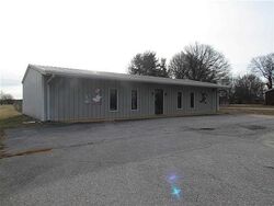 Pre-foreclosure in  Parris Bridge Rd Boiling Springs, SC 29316