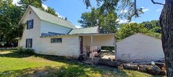 Pre-foreclosure in  N Chamberlain Ave Rockwood, TN 37854