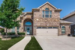 Pre-foreclosure in  Merlotte Ln Keller, TX 76244
