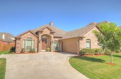 Pre-foreclosure in  Stackhouse St Keller, TX 76244
