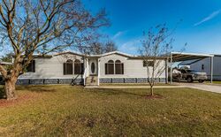 Pre-foreclosure in  Blanco Dr Youngsville, LA 70592