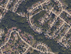 Pre-foreclosure in  Riverwood Trails Dr Florissant, MO 63031