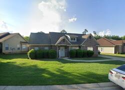 Pre-foreclosure in  Becker Ln Leeds, AL 35094