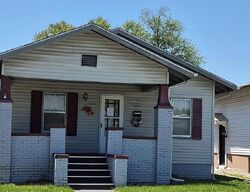  N Main St, Sullivan IN