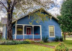  E White St, Pilot Point TX