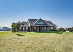 Pre-foreclosure in  Norrell Rd Venus, TX 76084