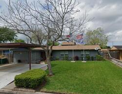 Pre-foreclosure in  E Mesquite Ln Victoria, TX 77901
