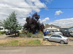 Pre-foreclosure in  E Monroe Ave Cottage Grove, OR 97424