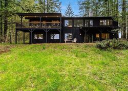 Pre-foreclosure in  Nw Mason Hill Rd North Plains, OR 97133