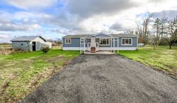 Pre-foreclosure in  Pitt St Se Albany, OR 97322