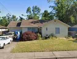 Pre-foreclosure in  Scott Rd Springfield, OR 97477