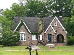 Pre-foreclosure in  Ridge Rd Columbus, MS 39705