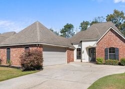 Pre-foreclosure in  Chanel Dr Denham Springs, LA 70706