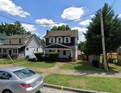 Pre-foreclosure in  Orange Ave Nw Roanoke, VA 24017